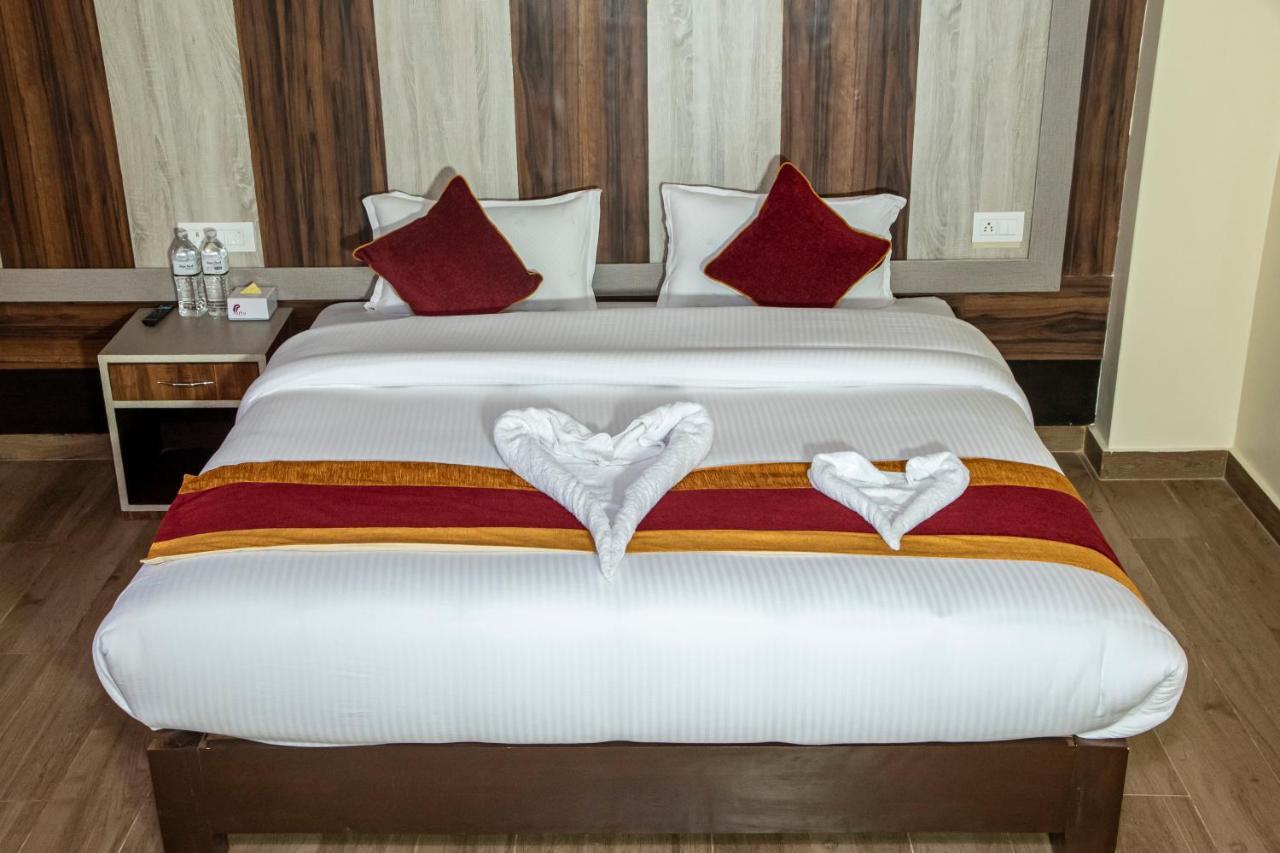 Hotel Murano Pokhara Exterior photo