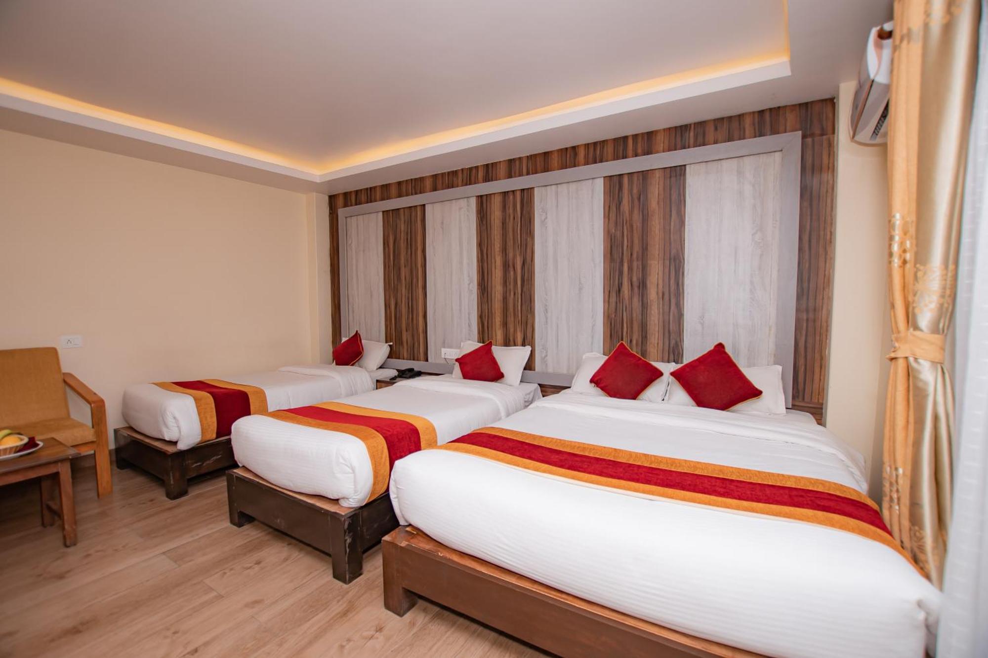 Hotel Murano Pokhara Exterior photo